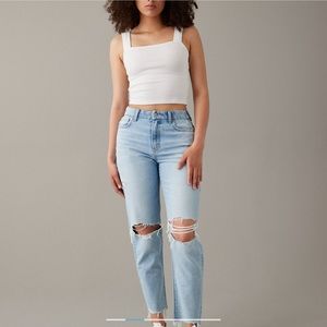 AE Strigid Curvy Ripped Mom Jean